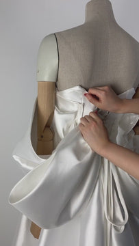 XANADU Archive Dress N°62 en mouvement